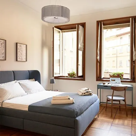 Cozy Duomo - Elegant & Quiet, 300m From Cathedral Apartament Mediolan